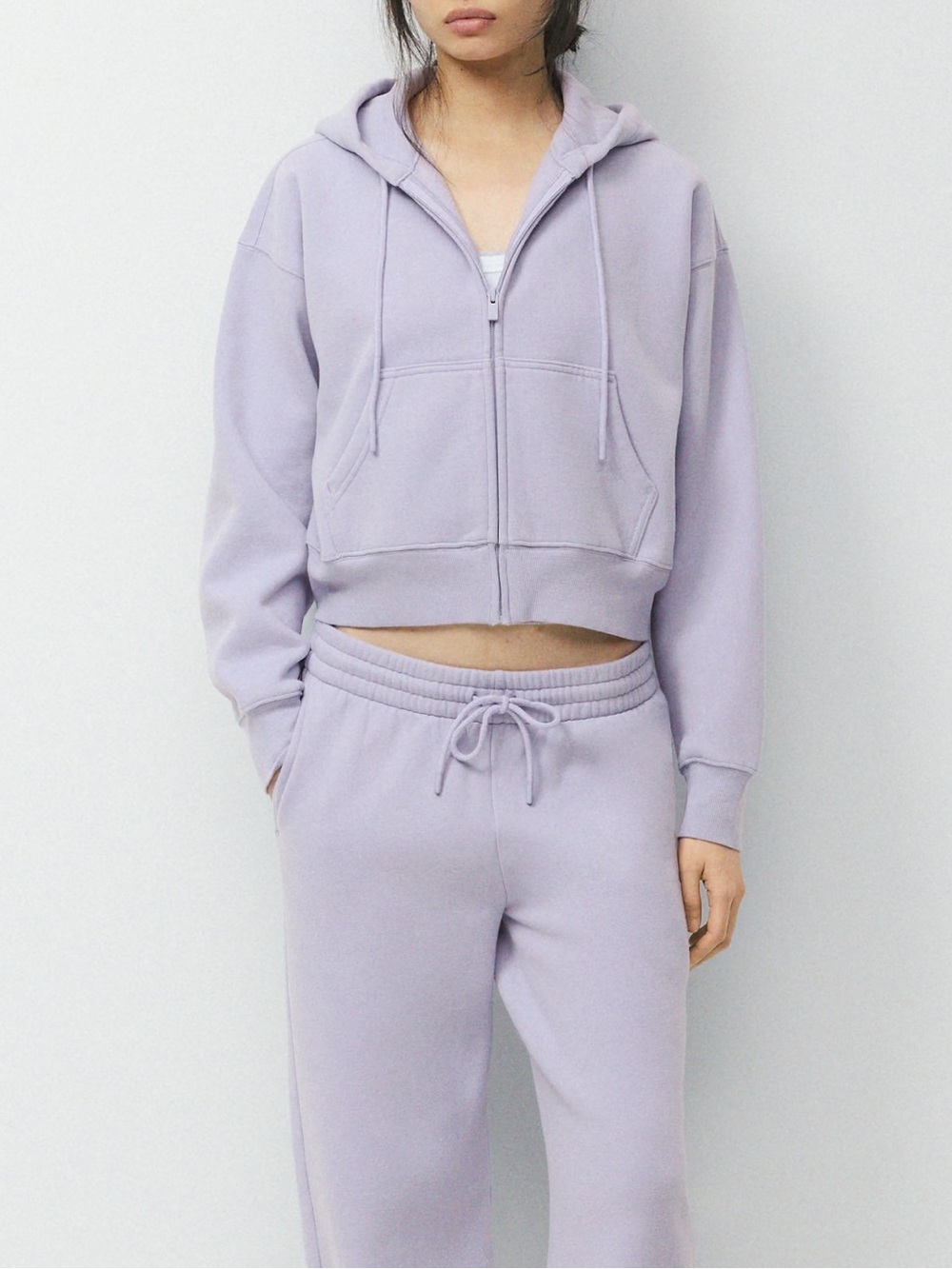 New without tags- Aritzia boxy boyfriend zip up size medium